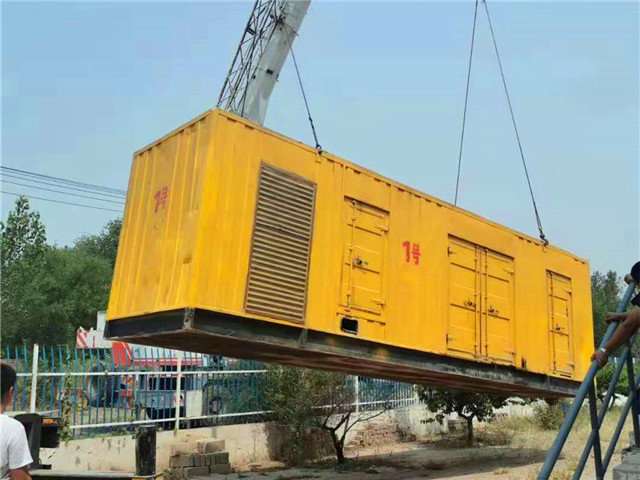 苏州300KW柴油发电机组油耗是多少？
